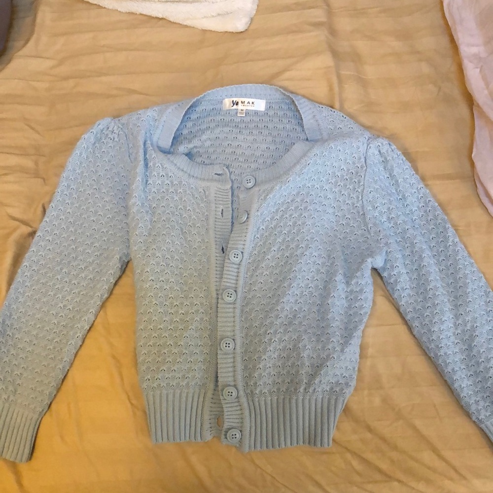 Pretty blue sweater